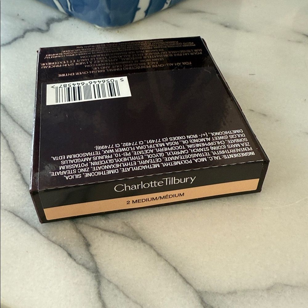 Charlotte Tilbury AIRBRUSH FLAWLESS FINISH
Medium - Picture 5 of 5